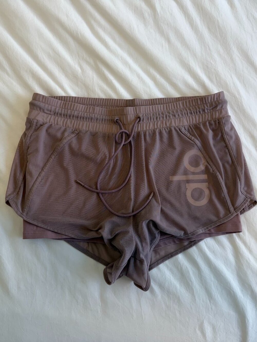 Alo Yoga Ambience Mesh Overlay Short